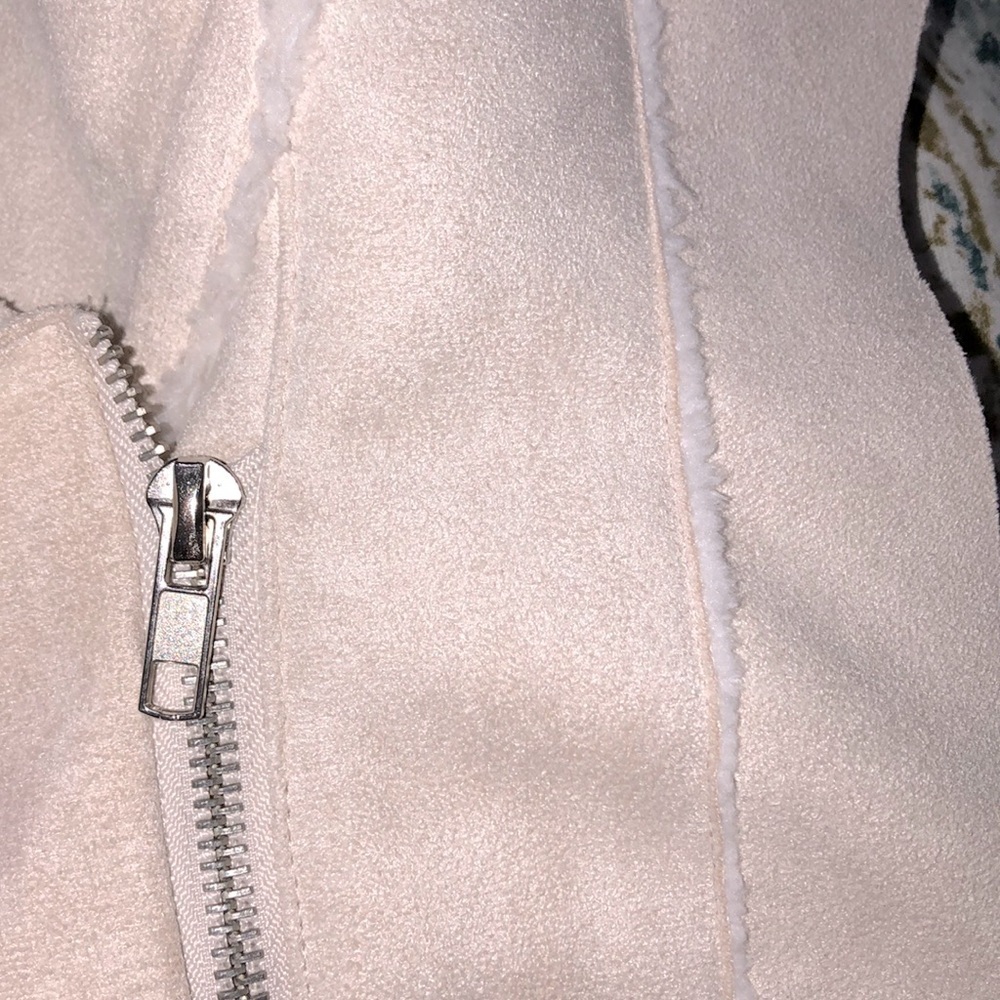 SKIES ARE BLUE size medium ivory faux suede vest - Picture 10 of 11